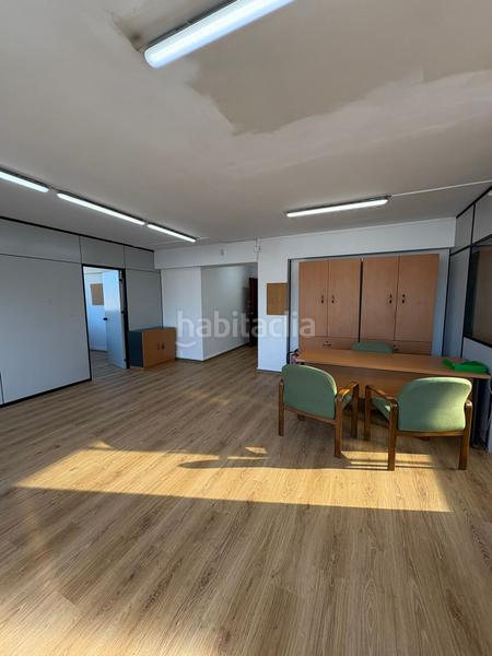 Foto 10a4d125-34f7-44ec-b3b5-3e3a4869179a. Alquiler oficina en Zabalburu Bilbao