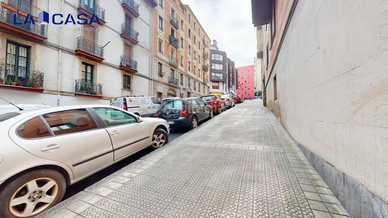 Foto 128fc30e-9396-4f03-84d8-861e5452c526. Piso en San Fransisco Bilbao