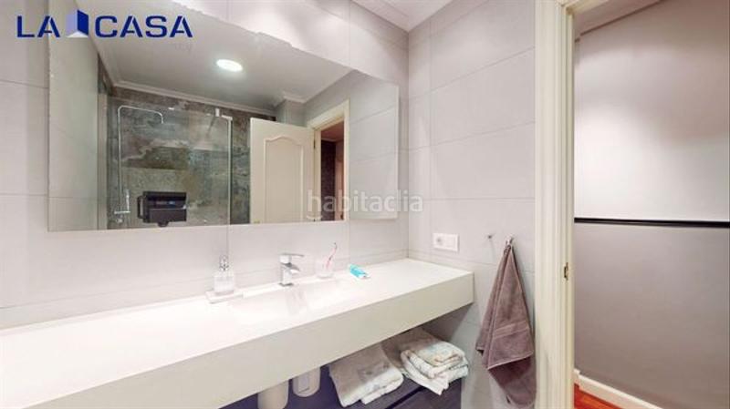 Foto a2c1e284-6278-4c63-9f73-c09e837bbb63. Appartement avec chauffage dans Centro Barakaldo