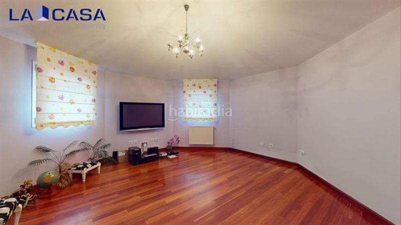 Foto 74d58751-3d64-48ae-bf2d-0d57ddaf54b7. Etagenwohnung mit heizung in Centro Barakaldo