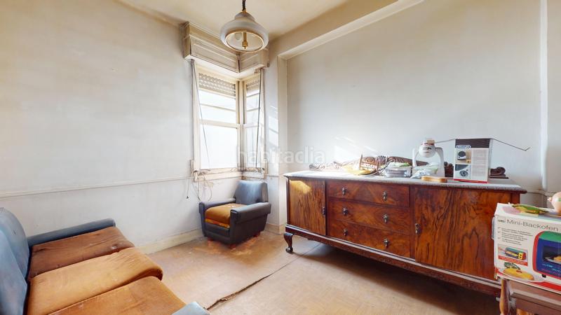 Foto 0e288034-4d7a-4f87-b1ca-5d4c3cce93a5. Etagenwohnung in Zabalburu Bilbao