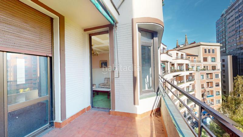 Foto f6b1215c-19c3-45f3-a85a-c6c7bcf34e84. Etagenwohnung in Zabalburu Bilbao