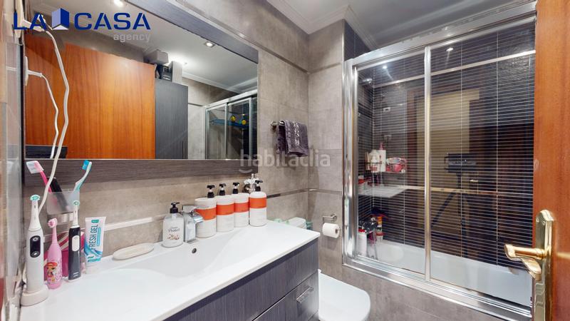 Foto 60cc0eb4-60d6-4e63-bb30-b42eb18ea93e. Appartamento con parcheggio in San Ignacio-Elorrieta Bilbao