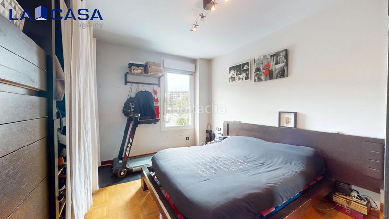 Foto 3a469312-017e-486d-b44d-623243ce9d6d. Etagenwohnung mit parking in San Ignacio-Elorrieta Bilbao