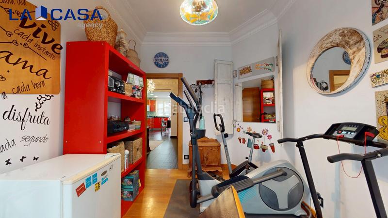 Foto 28b96941-2537-4d4e-b82e-2ca5ed41e72c. Etagenwohnung mit heizung in Centro Barakaldo