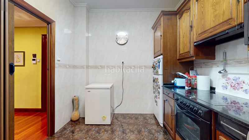 Foto cc4f094e-ef5f-42c2-b4f7-37e72bbb934c. Etagenwohnung in Zorrotza Bilbao