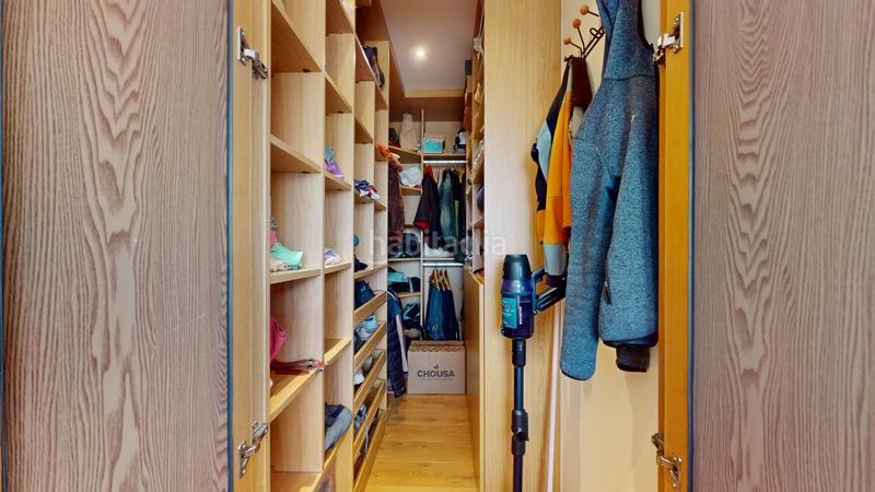 Foto 6db93f52-dbee-445c-a6f2-22d8ec890029. Flat with heating in Burtzeña Barakaldo