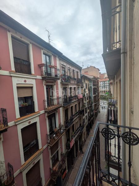 Foto de125ade-edd0-4287-98f8-7d771978452e. Etagenwohnung mit heizung in Casco Viejo Bilbao