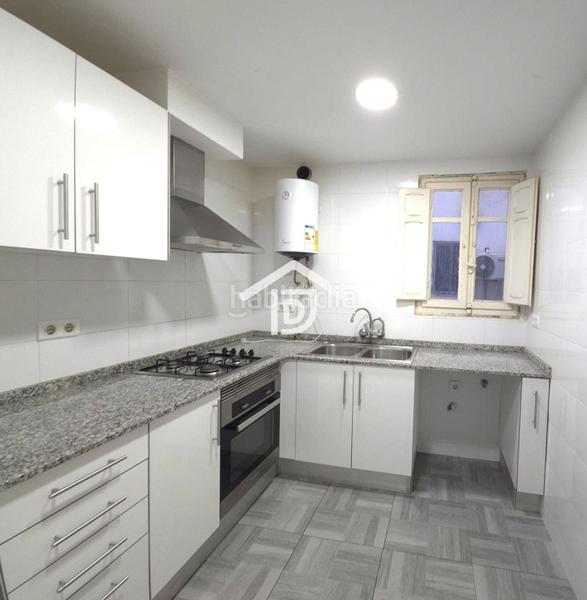 Foto 5abf065e-362c-4bd6-b7ab-a8c5a9e3c1bd. Appartement dans L´Eixereta Burjassot