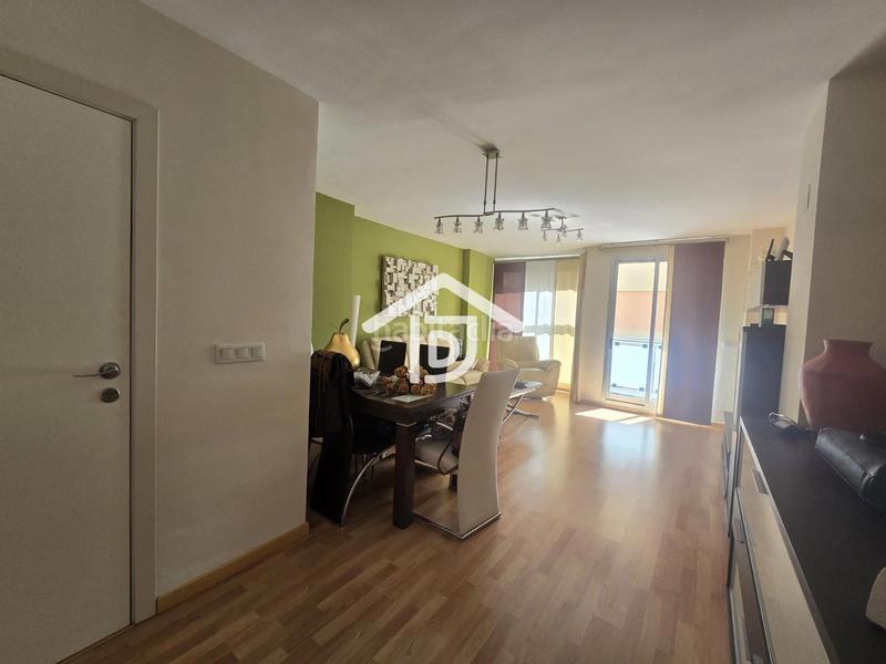 Foto 1d13b0fb-17c2-4c86-87da-658a1340814d. Affitto appartamento con riscaldamento in Centro Ciudad Paterna