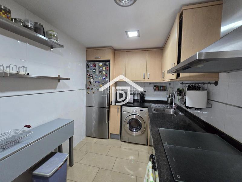 Foto cbddb104-d541-4446-942a-8bead3dcc277. Alquiler piso vivienda totalmente amueblada en Centro Ciudad Paterna