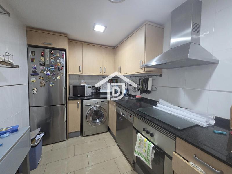 Foto f55fa501-6134-4df5-8676-ee19e5e3d266. Rent flat with heating in Centro Ciudad Paterna