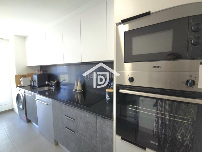 Foto 36146fff-7141-4fb6-a636-6721523afbfa. Pis amb calefacció aparcament piscina a Malilla Valencia