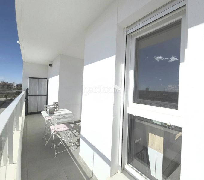 Foto 4113c00e-cd1c-4684-a29a-f437b447a77c. Pis amb calefacció aparcament piscina a Malilla Valencia