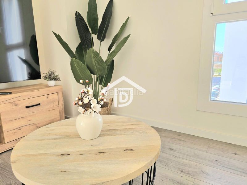 Foto 5d786904-c8bb-47b4-ab09-426980881137. Pis amb calefacció aparcament piscina a Malilla Valencia