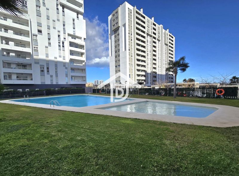 Foto a30c01a2-af93-478e-9e64-01bb8466ff3e. Pis amb calefacció aparcament piscina a Malilla Valencia