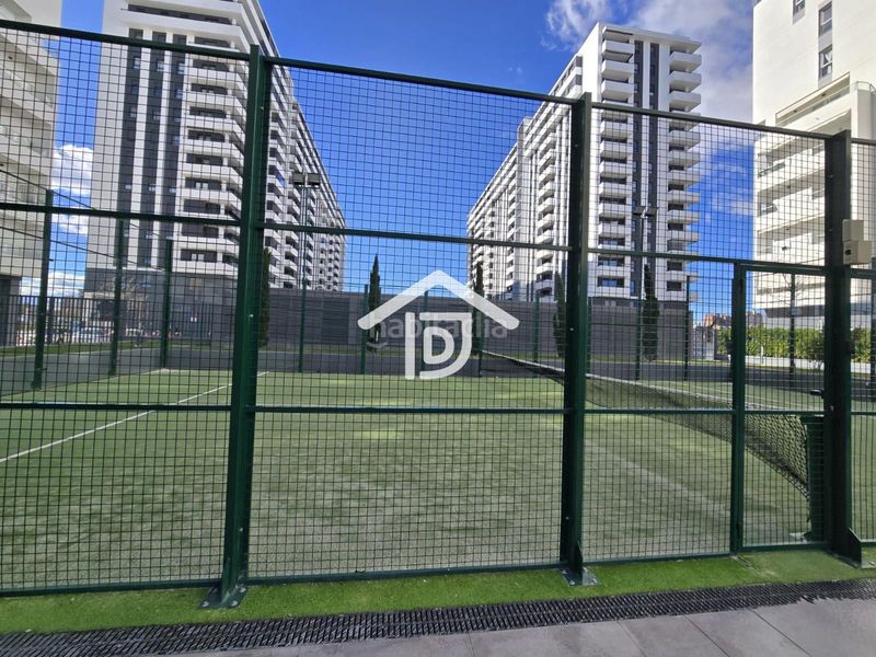 Foto b4891be9-1d2a-4f05-ac5e-9e2d16f21ad7. Pis amb calefacció aparcament piscina a Malilla Valencia