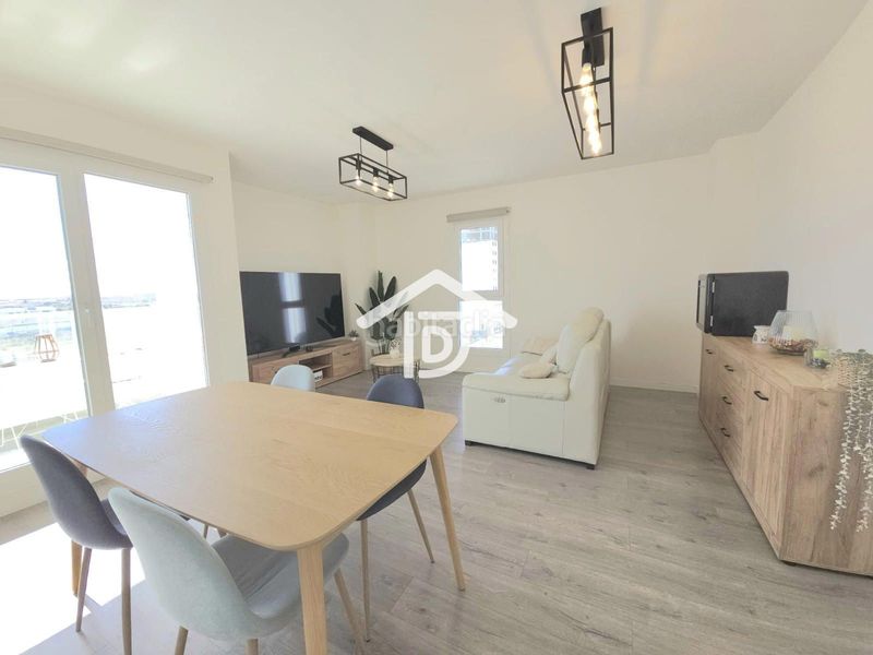 Foto be1536e3-b6d0-47e8-9863-cae9584add33. Pis amb calefacció aparcament piscina a Malilla Valencia