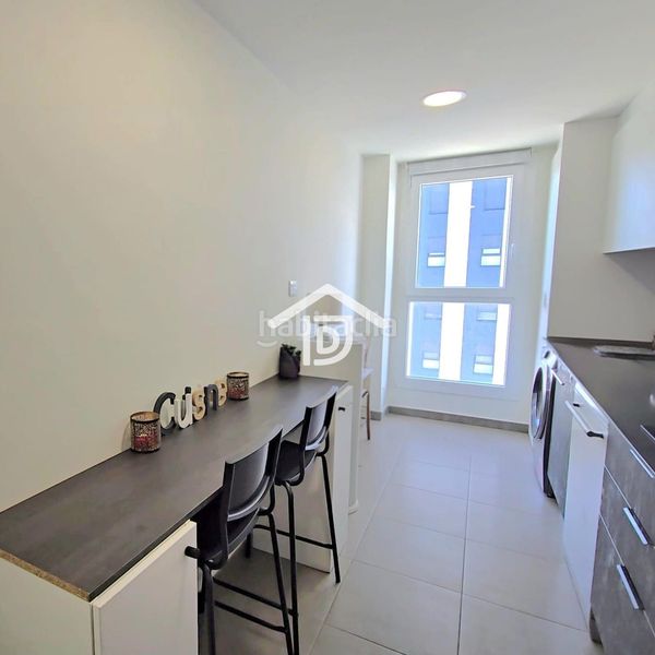 Foto e29e5112-ef76-49db-919c-3a222bdc8015. Pis amb calefacció aparcament piscina a Malilla Valencia