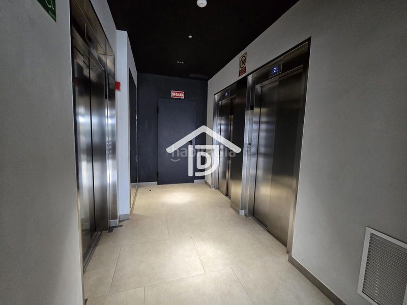 Foto efcad438-e626-4a1e-a3a2-bee4e49ff446. Pis amb calefacció aparcament piscina a Malilla Valencia