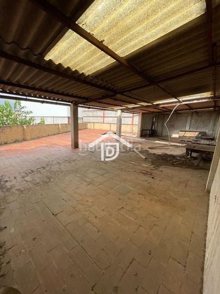 Foto 333b8454-270d-4776-954c-a8e279d49549. Bâtiment à usage industriel dans Polígono del Aeropuerto Manises