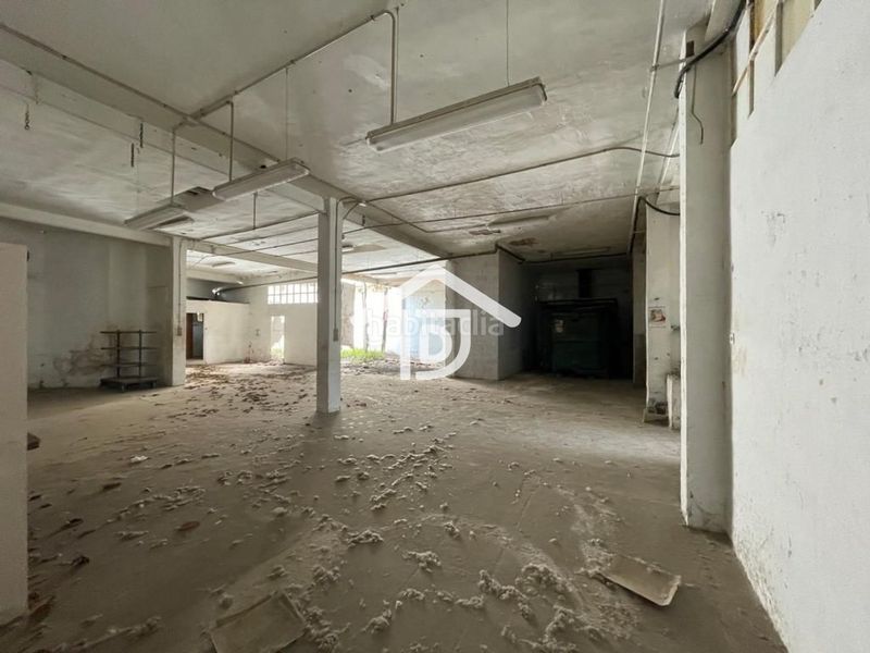 Foto 5209ba3f-1519-447c-8ac0-5a9fa92f2ebd. Bâtiment à usage industriel dans Polígono del Aeropuerto Manises