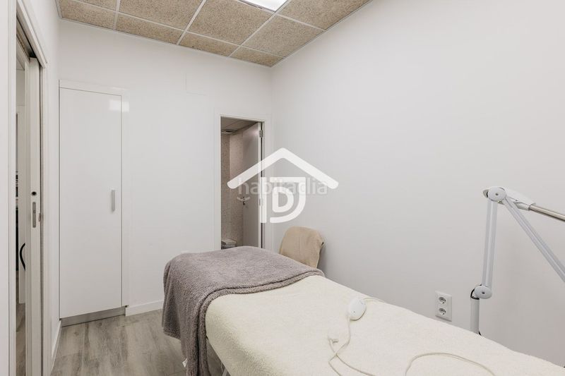 Foto f4093fc1-6f9f-46c7-8a4b-83c9ae3c9746. Business premise in La Vila Alzira