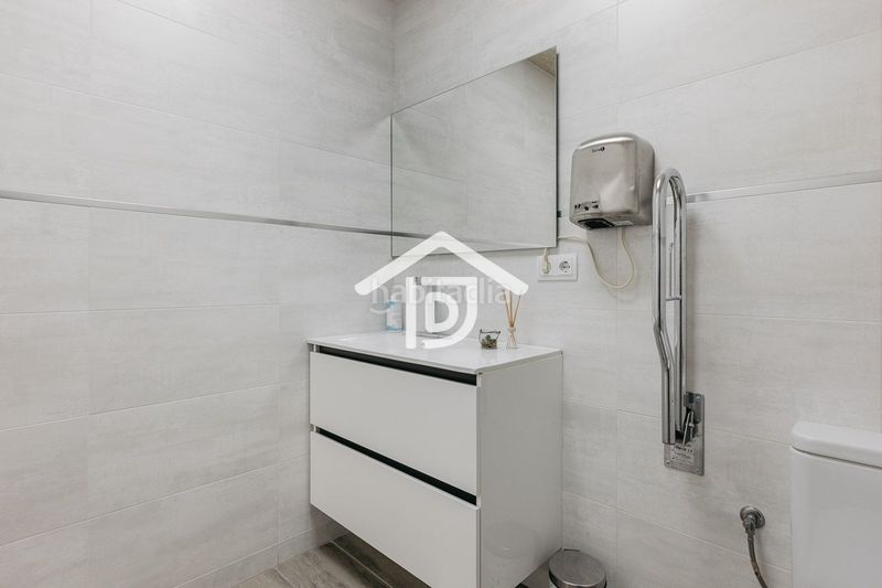 Foto ffc26fbf-6651-43d1-b888-01c289611716. Business premise in La Vila Alzira