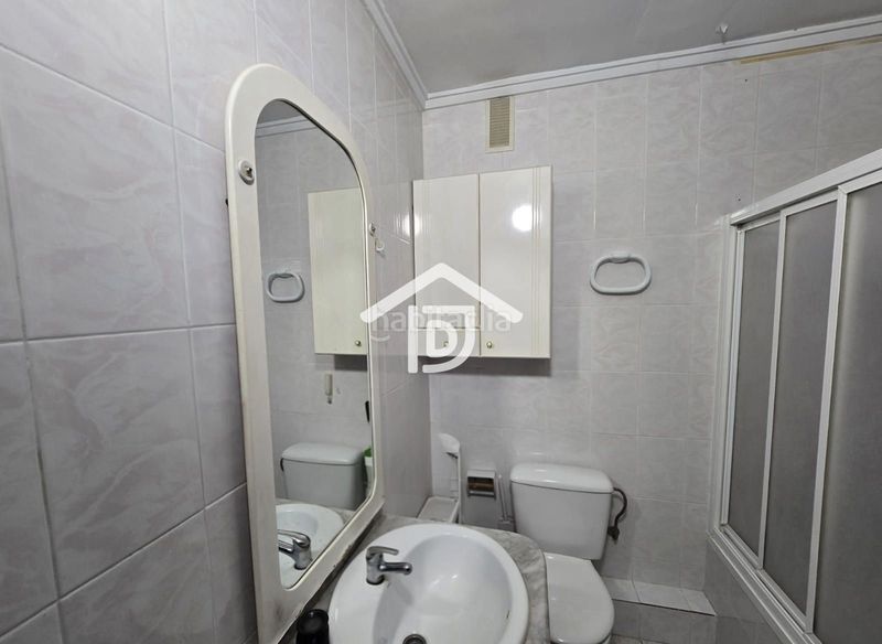 Foto 7335f6cf-66e3-4c52-88cc-708f31be08c2. Rent flat in Parc Central Paterna