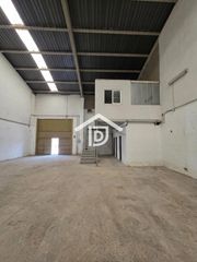 Alquiler Nave industrial en Aldaia. Nave 345 m en aldaia  lista para entrar