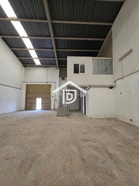 Foto 86096c78-2f91-4782-acac-d0465b563cdd. Rent industrial building in Aldaia