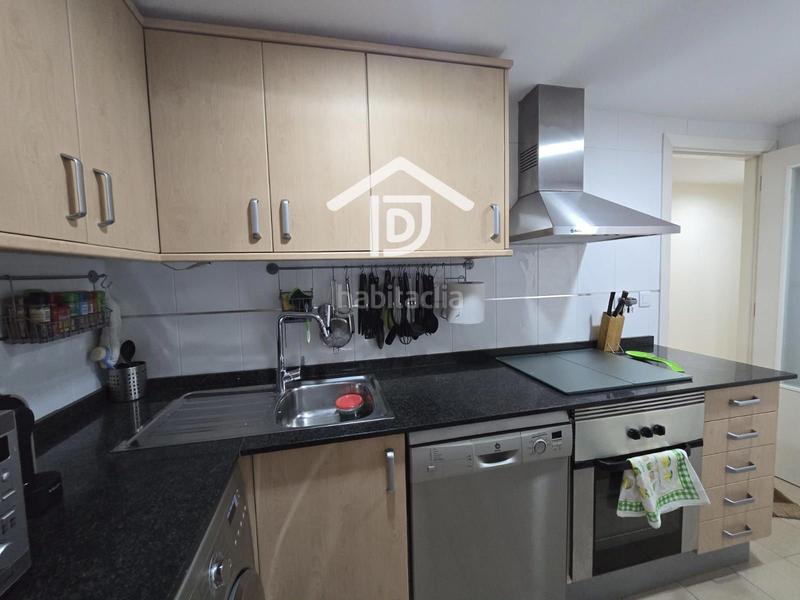 Foto 7f415fc7-00d3-40ac-a234-72f8029aae6e. Alquiler piso exclusivo para trabajadores en Centro Ciudad Paterna