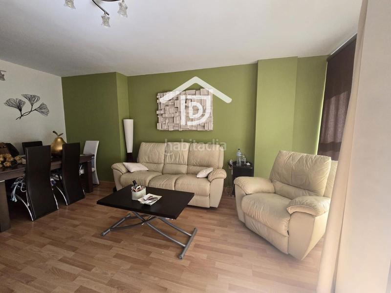 Foto 94ee0194-7f73-457f-8daa-8396ea9edfc4. Alquiler piso exclusivo para trabajadores en Centro Ciudad Paterna