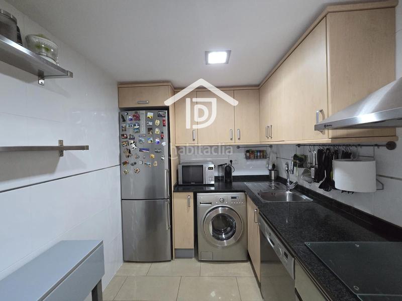 Foto 9108e6f8-6e57-4bbd-a49b-dc96542c00f0. Location appartement avec chauffage dans Centro Ciudad Paterna