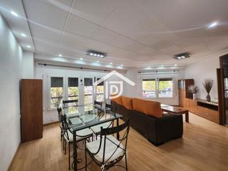 Location Appartement  Centelles los. Piso disponible el 1 octubre