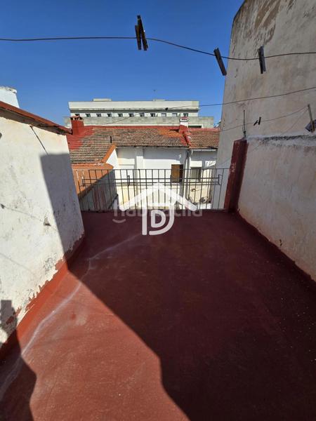 Foto 3a92af46-79c1-4a58-9da3-65a6fdbf2418. Piso bajo vivienda con infinitas posibilidades en Enguera