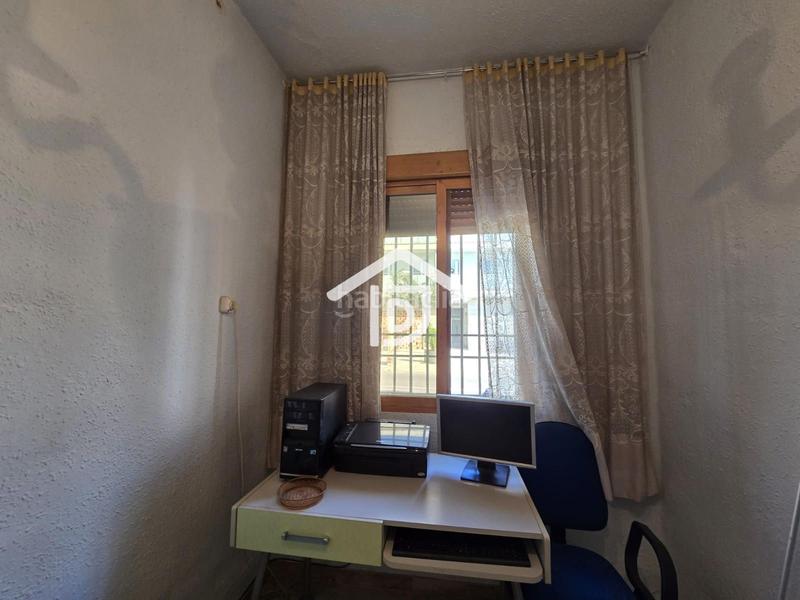 Foto b0730a16-4552-4598-83df-d11fbbfc4464. Piso bajo vivienda con infinitas posibilidades en Enguera