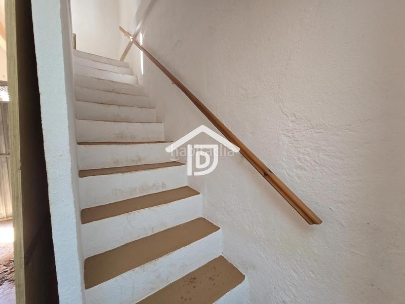 Foto d30261ed-2f08-42e5-8c04-cc532b0ab2c0. Piso bajo vivienda con infinitas posibilidades en Enguera