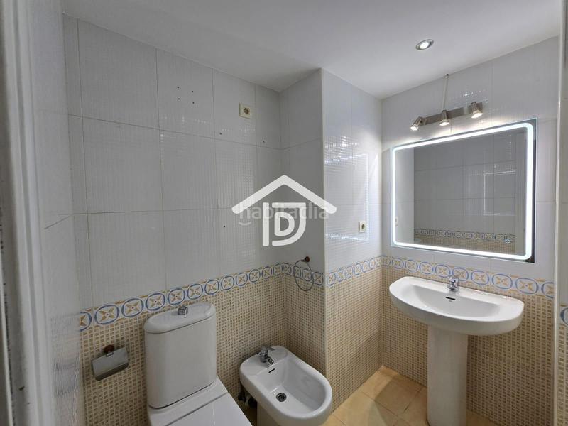 Foto d8b6fa2a-0924-47b2-8d58-94b797e17bd4. Lloguer pis amb calefacció piscina a Camí Reial Valencia