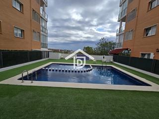 Appartement  Frigola. Espectacular bajo viivenda en valterna