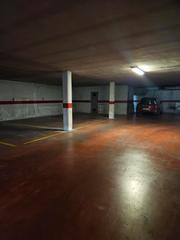 Car parking  Carrer quinze. Parking con trastero en venta en bonavista