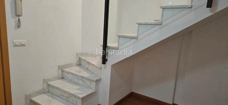 Foto d0e78cc3-1f0f-482a-8dd7-ab6dfda7566d. Zweistöckige wohnung in Canonja (la)