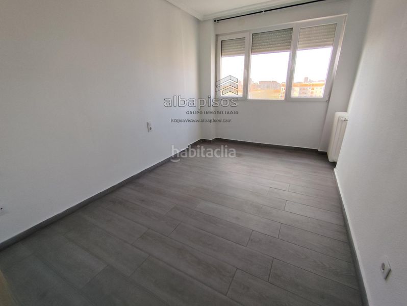 Foto 5d0b87ba-5715-4355-8ce1-f19172b84620. Pis amb calefacció aparcament a Hospital Albacete