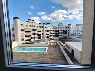 Affitto Appartamento in Alto de los Molinos. Extraordinario piso en alquiler junto al corte ingles con dos pl