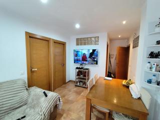 Appartement à Hoya - Gonzalo. Vivienda en dos plantas arriba vivienda y abajo plaza de garaje