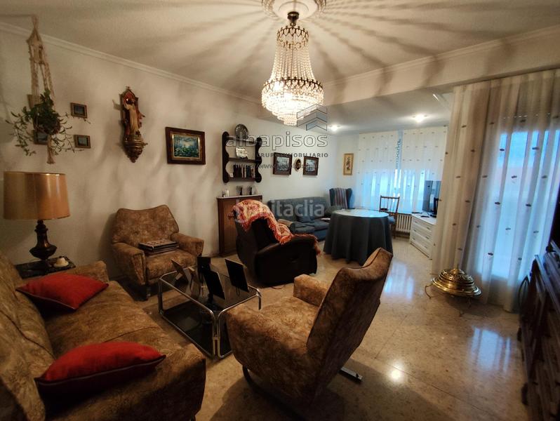 Foto 1763a542-2ea4-4dae-8c01-b2dc1f72a233. Appartamento con parcheggio in Centro Albacete