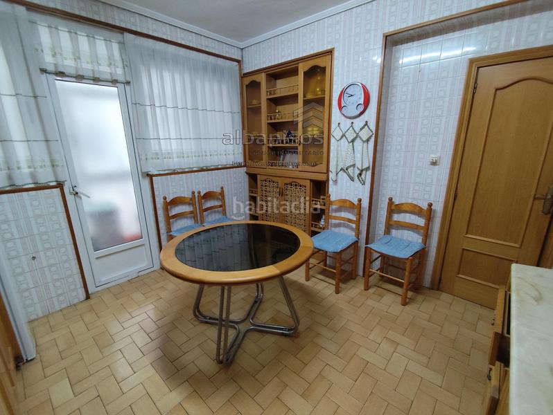 Foto f5261b07-ef7b-4e9a-a0df-fae94873c564. Appartamento con parcheggio in Centro Albacete