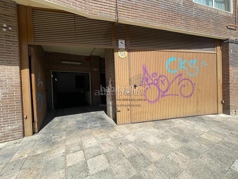 Foto 34af0ab2-201a-4944-baaa-fb72f8cd7508. Car parking in Hospital Albacete