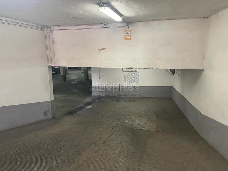 Foto 73ced60b-62c5-413e-a31d-b99216829fc2. Car parking in Hospital Albacete