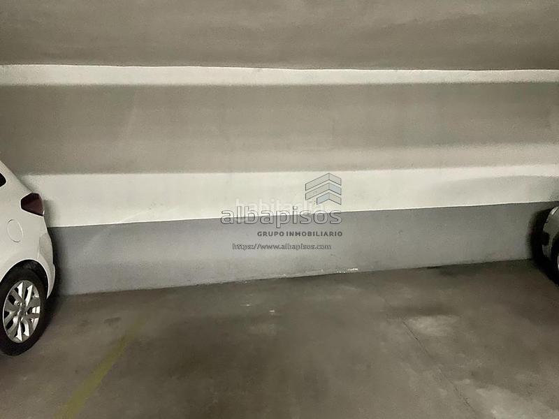 Foto 918c8325-5c9b-4b9c-89a1-53874bdabe03. Car parking in Hospital Albacete